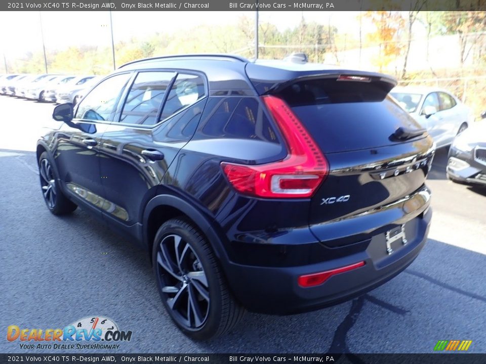 2021 Volvo XC40 T5 R-Design AWD Onyx Black Metallic / Charcoal Photo #4