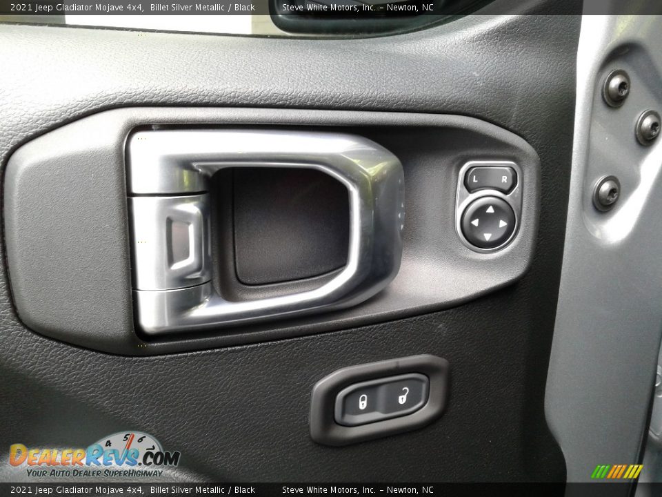 2021 Jeep Gladiator Mojave 4x4 Billet Silver Metallic / Black Photo #12