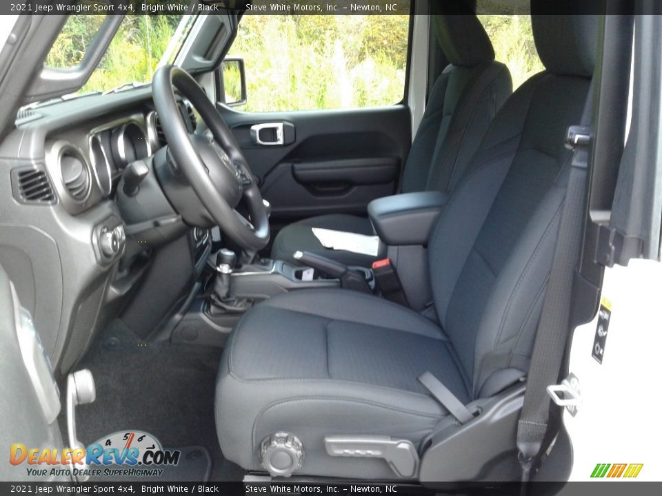 Front Seat of 2021 Jeep Wrangler Sport 4x4 Photo #10