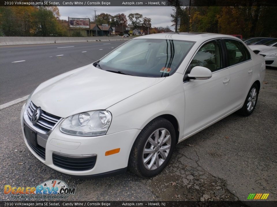 2010 Volkswagen Jetta SE Sedan Candy White / Cornsilk Beige Photo #3