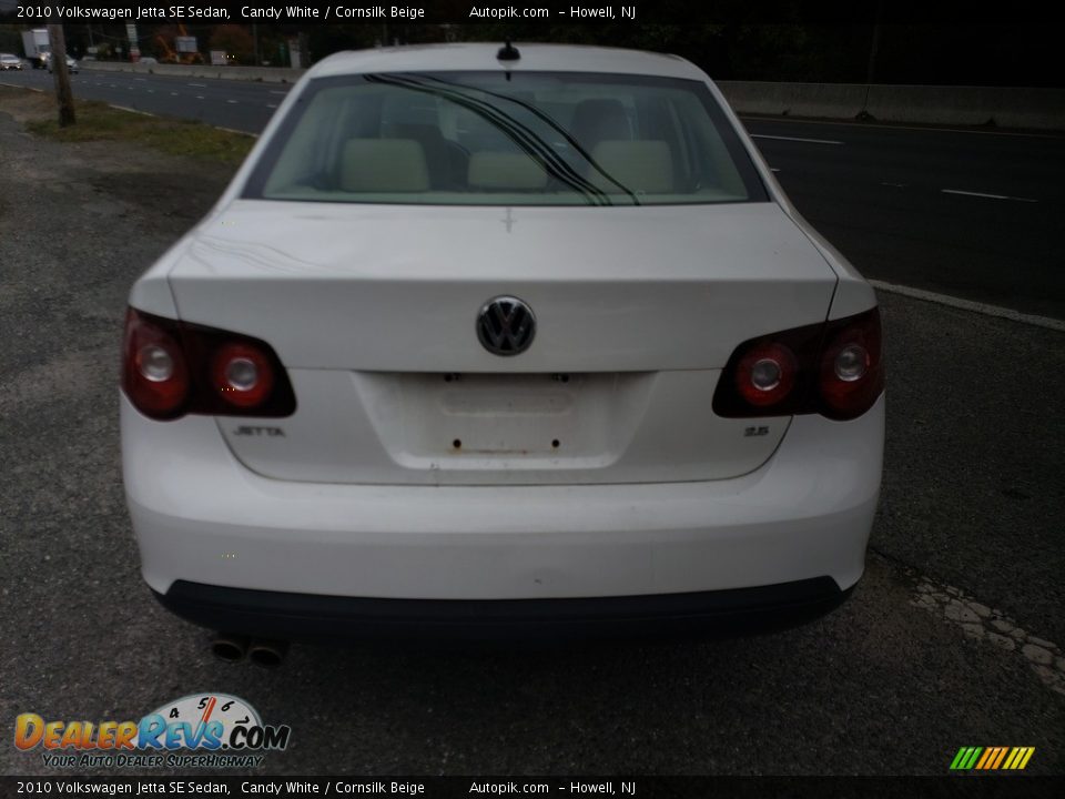 2010 Volkswagen Jetta SE Sedan Candy White / Cornsilk Beige Photo #6