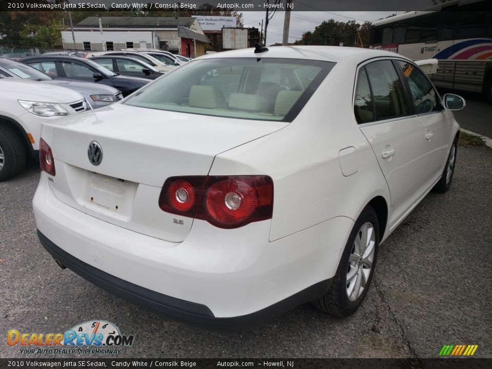 2010 Volkswagen Jetta SE Sedan Candy White / Cornsilk Beige Photo #7