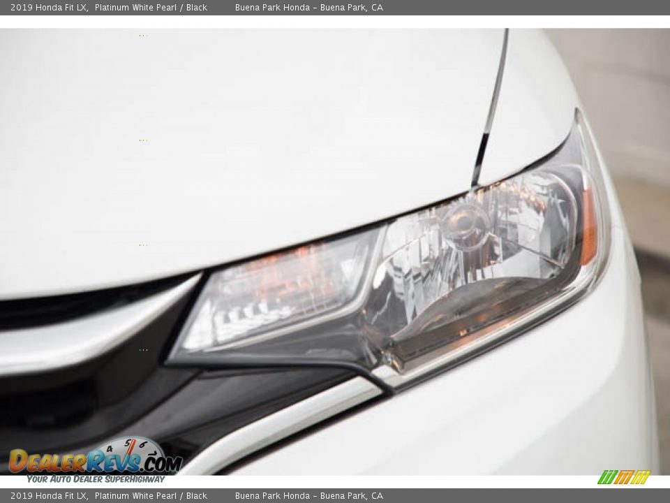2019 Honda Fit LX Platinum White Pearl / Black Photo #9