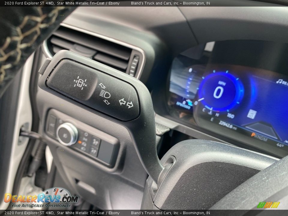 Controls of 2020 Ford Explorer ST 4WD Photo #32