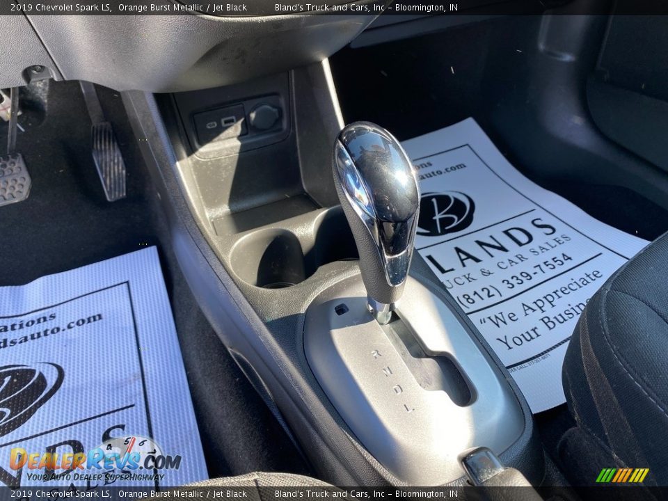 2019 Chevrolet Spark LS Shifter Photo #28