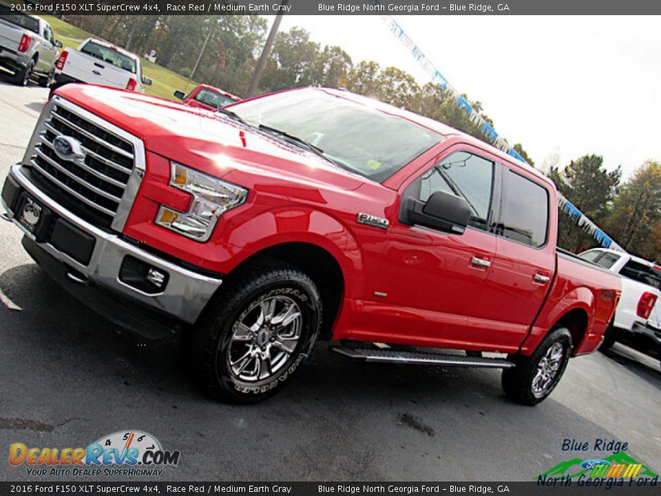 2016 Ford F150 XLT SuperCrew 4x4 Race Red / Medium Earth Gray Photo #27