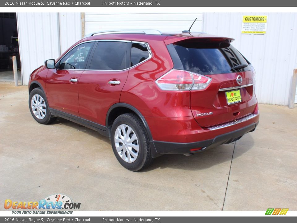 2016 Nissan Rogue S Cayenne Red / Charcoal Photo #7