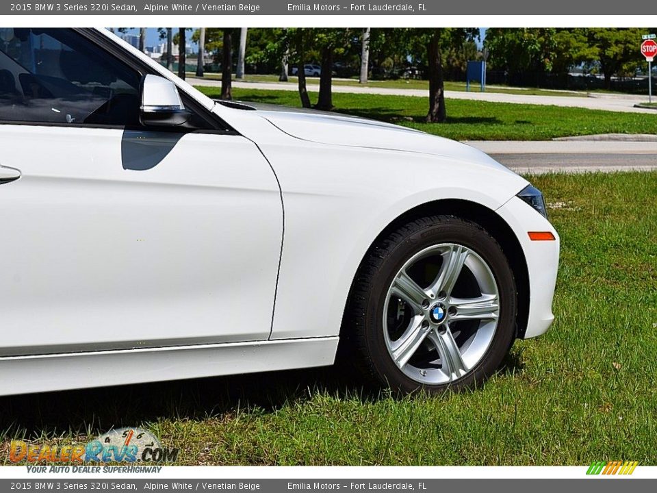 2015 BMW 3 Series 320i Sedan Alpine White / Venetian Beige Photo #13