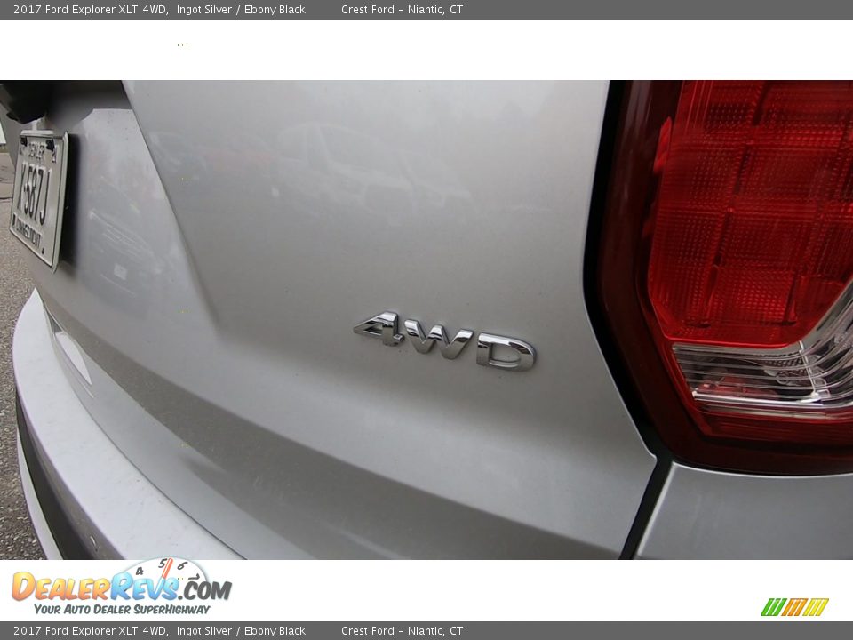 2017 Ford Explorer XLT 4WD Ingot Silver / Ebony Black Photo #9