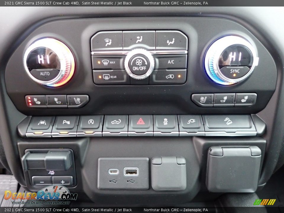 Controls of 2021 GMC Sierra 1500 SLT Crew Cab 4WD Photo #19