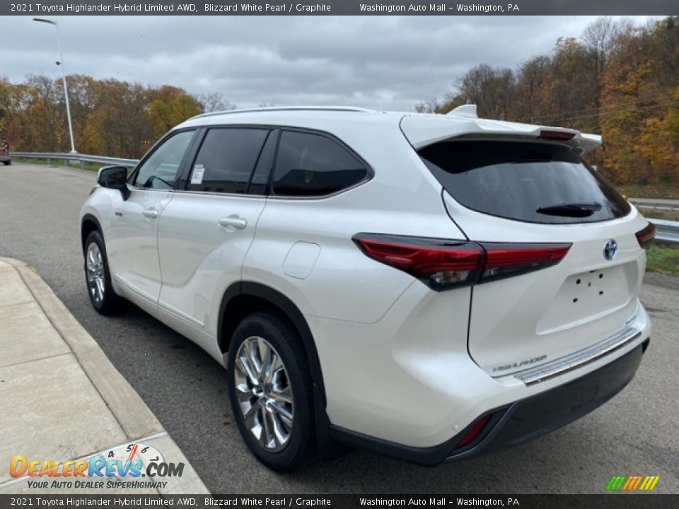 2021 Toyota Highlander Hybrid Limited AWD Blizzard White Pearl / Graphite Photo #2