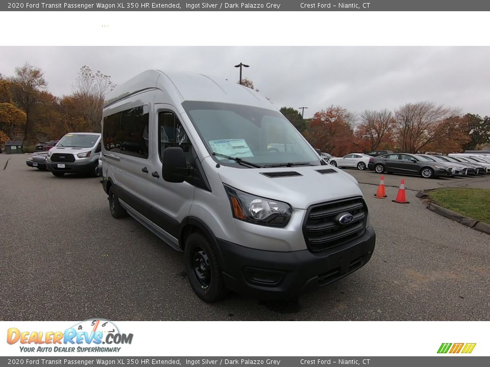 Front 3/4 View of 2020 Ford Transit Passenger Wagon XL 350 HR Extended Photo #1