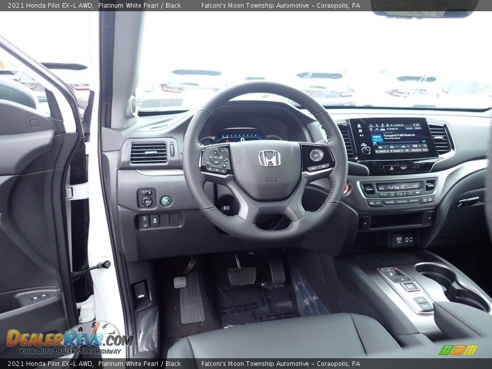 Dashboard of 2021 Honda Pilot EX-L AWD Photo #10