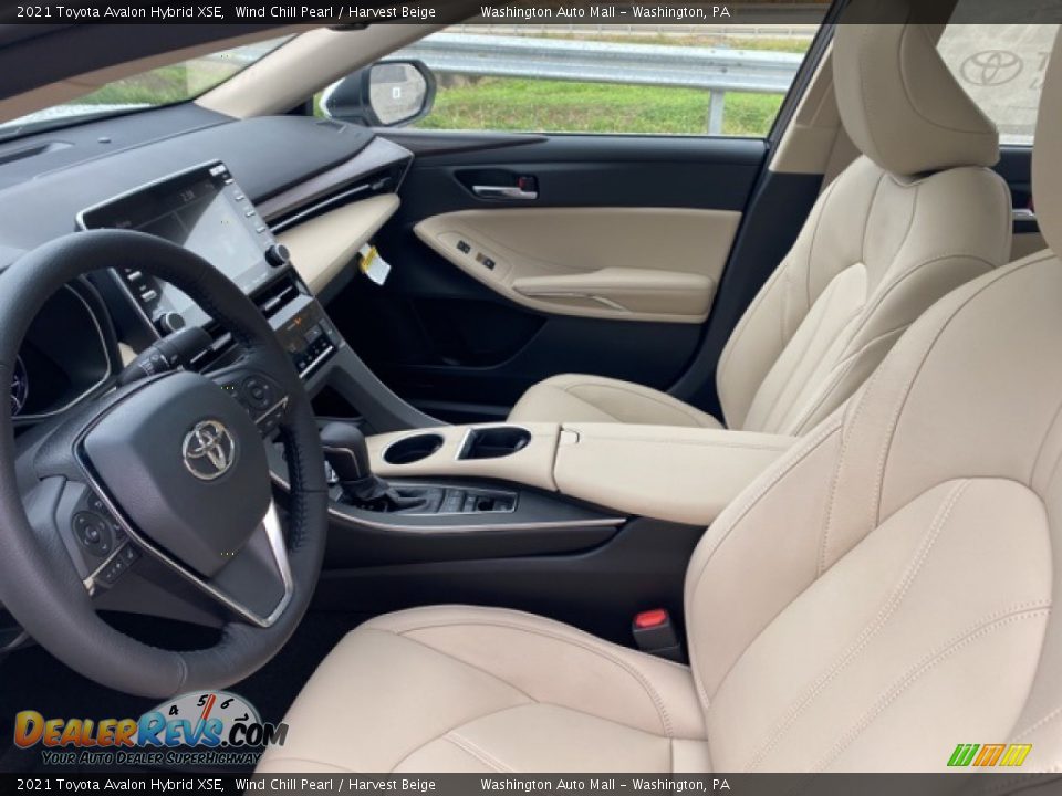 Front Seat of 2021 Toyota Avalon Hybrid XSE Photo #4