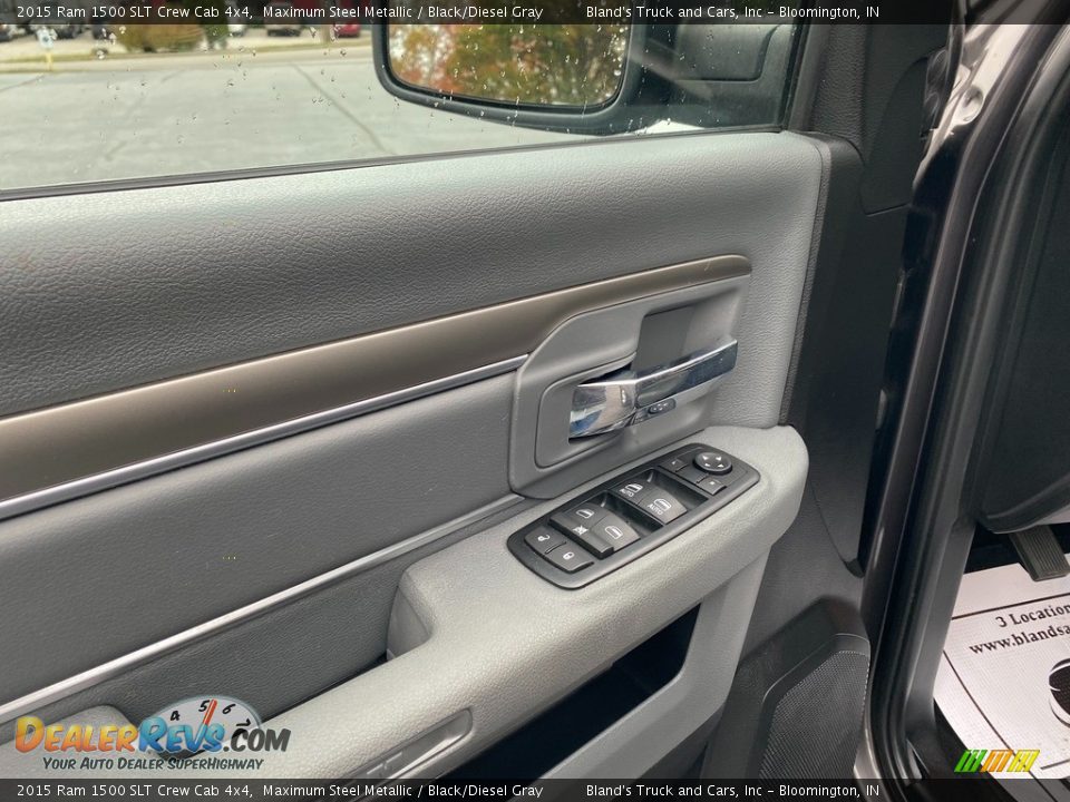 Door Panel of 2015 Ram 1500 SLT Crew Cab 4x4 Photo #10