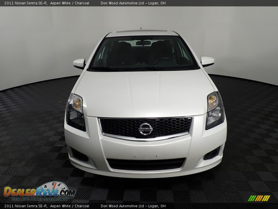 2011 Nissan Sentra SE-R Aspen White / Charcoal Photo #6