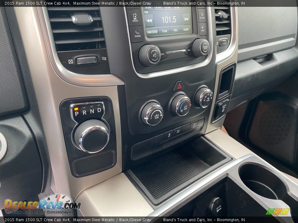 Controls of 2015 Ram 1500 SLT Crew Cab 4x4 Photo #19