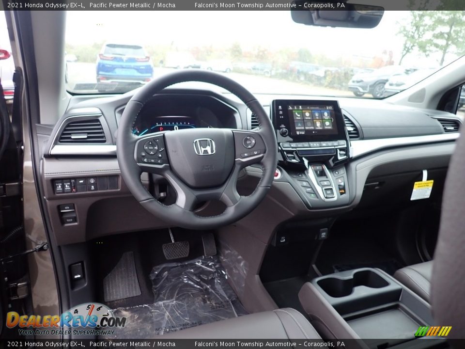 Front Seat of 2021 Honda Odyssey EX-L Photo #10