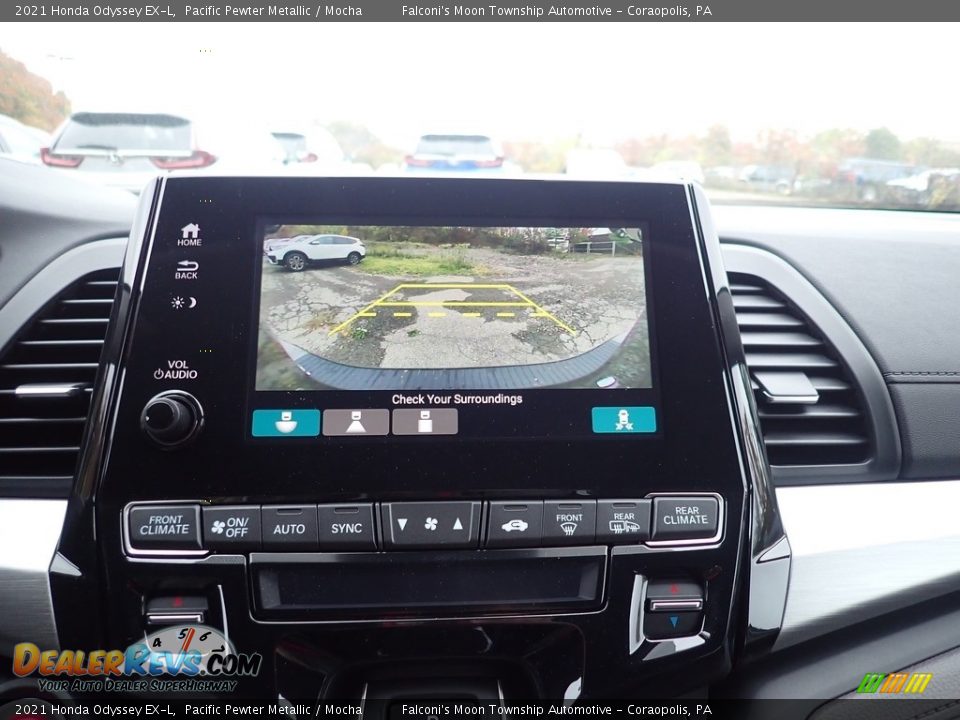 Controls of 2021 Honda Odyssey EX-L Photo #15