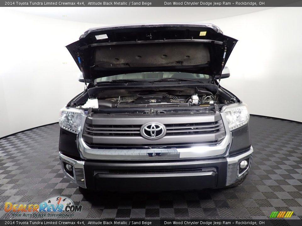 2014 Toyota Tundra Limited Crewmax 4x4 Attitude Black Metallic / Sand Beige Photo #7