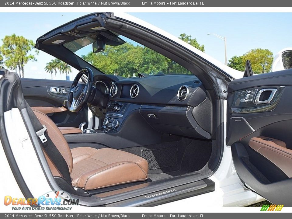 2014 Mercedes-Benz SL 550 Roadster Polar White / Nut Brown/Black Photo #36