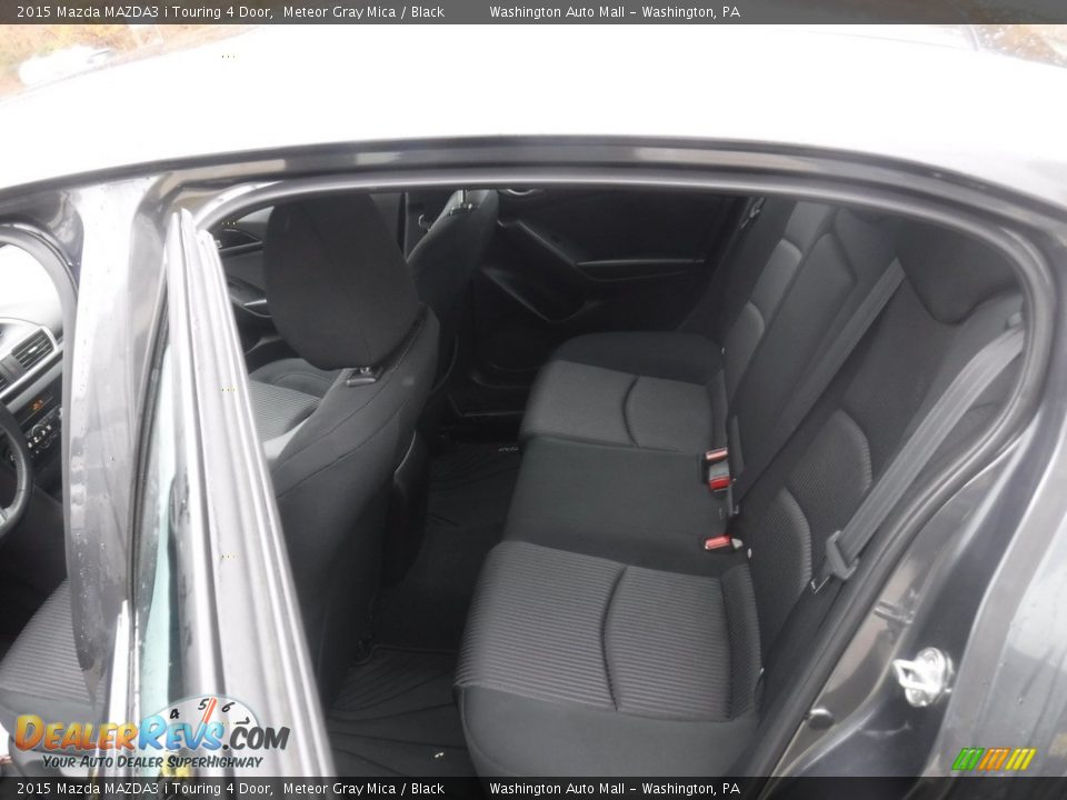 2015 Mazda MAZDA3 i Touring 4 Door Meteor Gray Mica / Black Photo #25