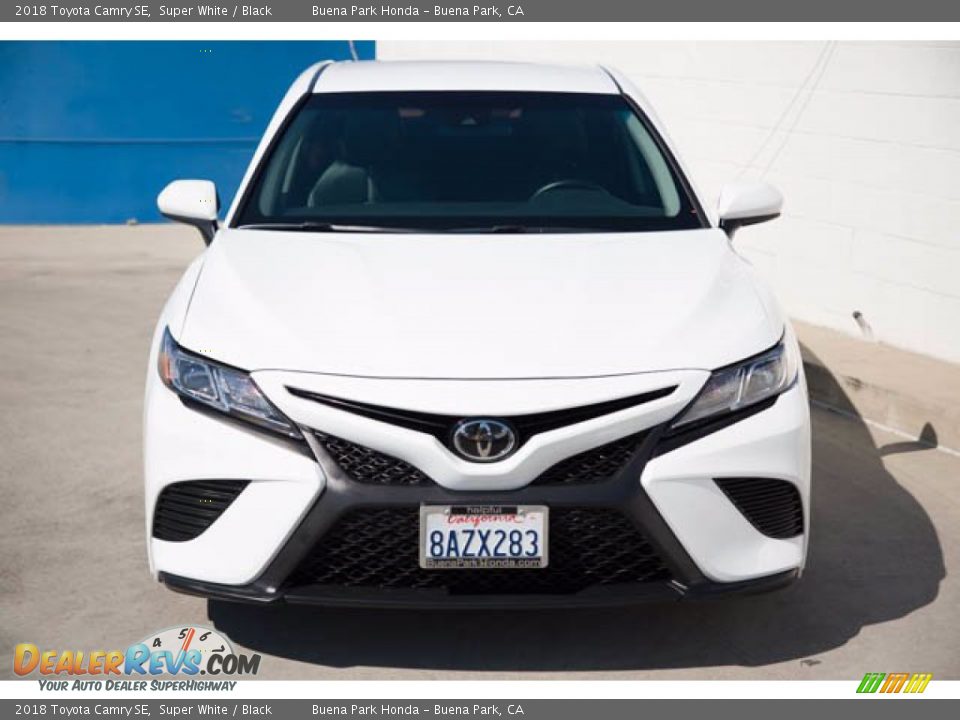 2018 Toyota Camry SE Super White / Black Photo #7