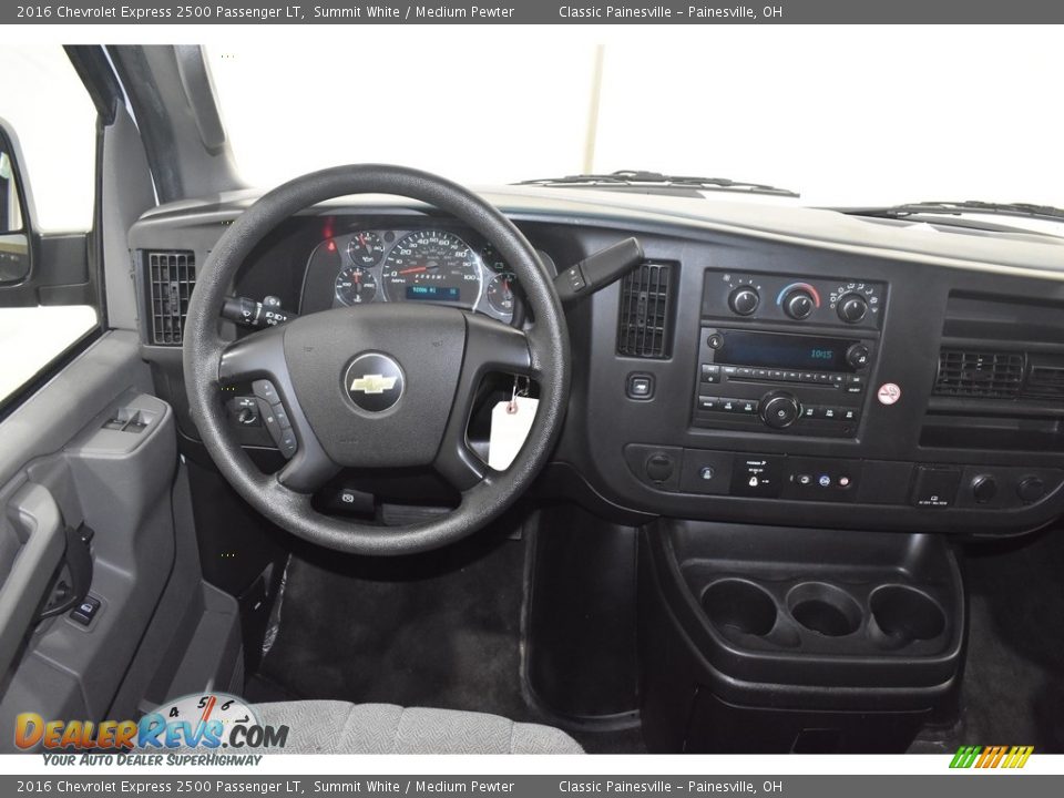 Dashboard of 2016 Chevrolet Express 2500 Passenger LT Photo #13