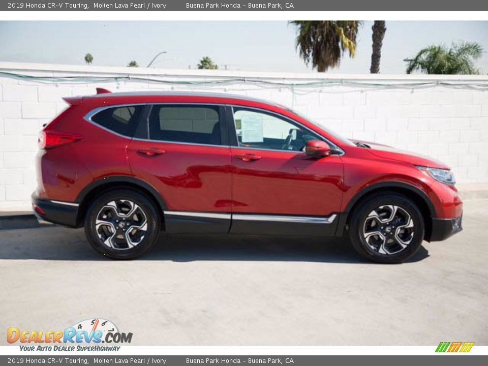 Molten Lava Pearl 2019 Honda CR-V Touring Photo #10