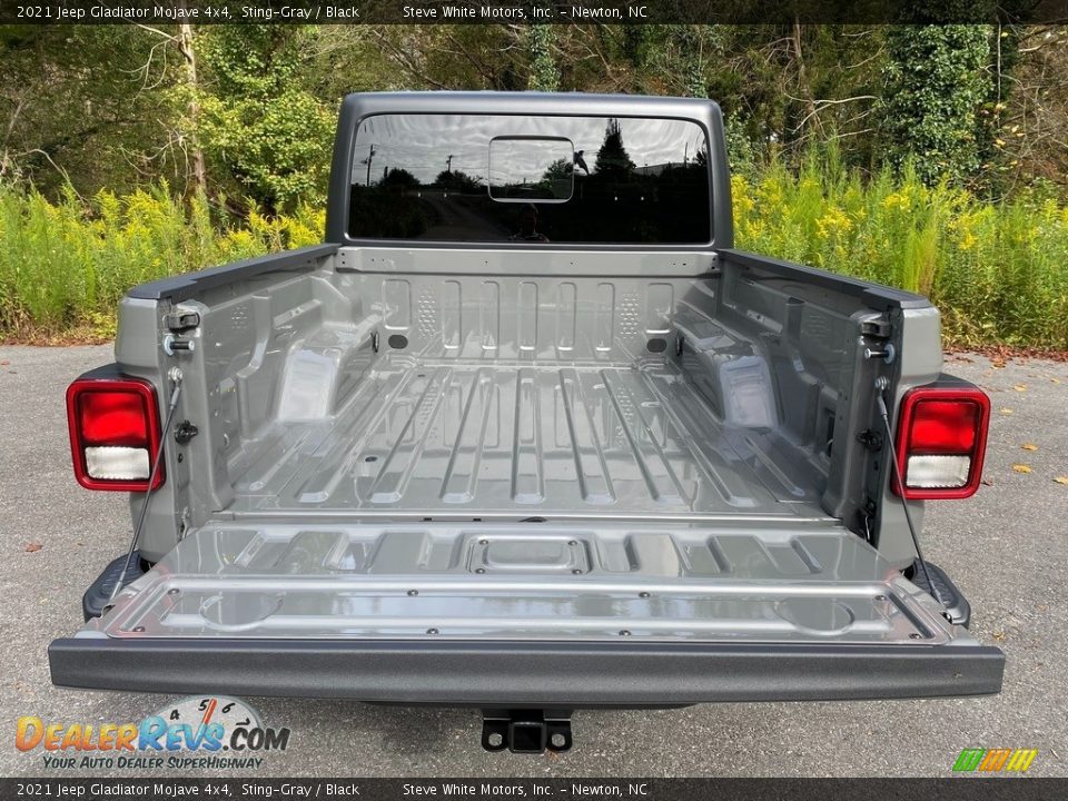2021 Jeep Gladiator Mojave 4x4 Sting-Gray / Black Photo #8
