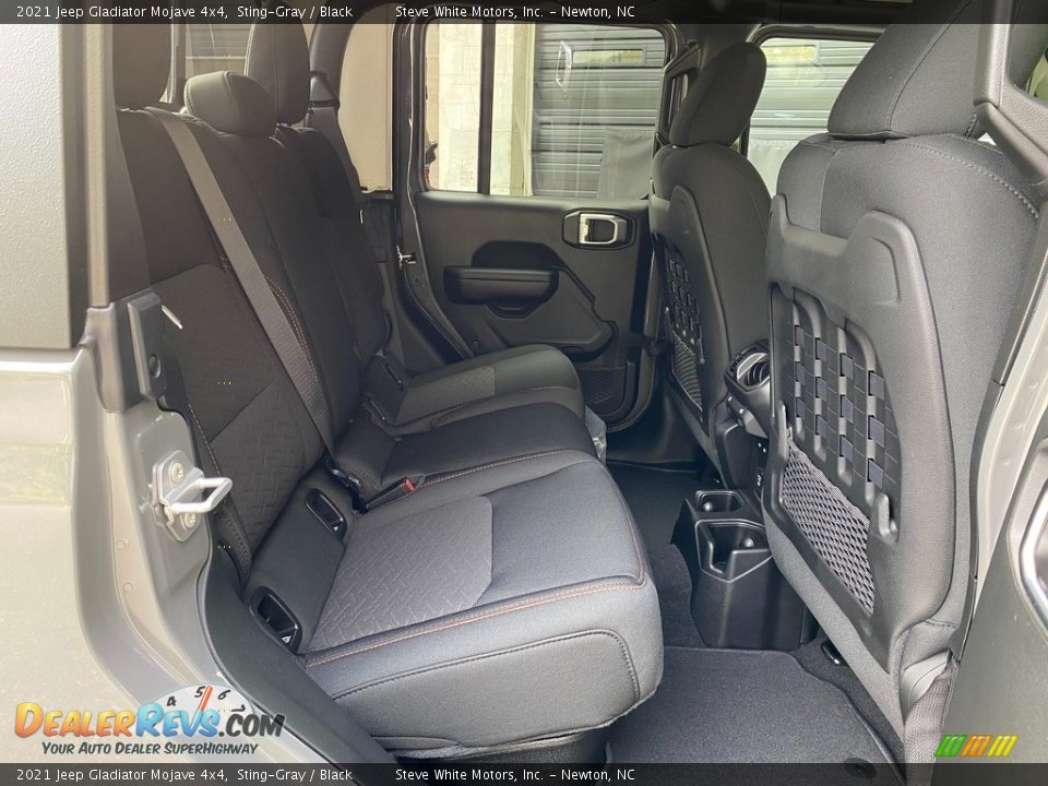2021 Jeep Gladiator Mojave 4x4 Sting-Gray / Black Photo #16
