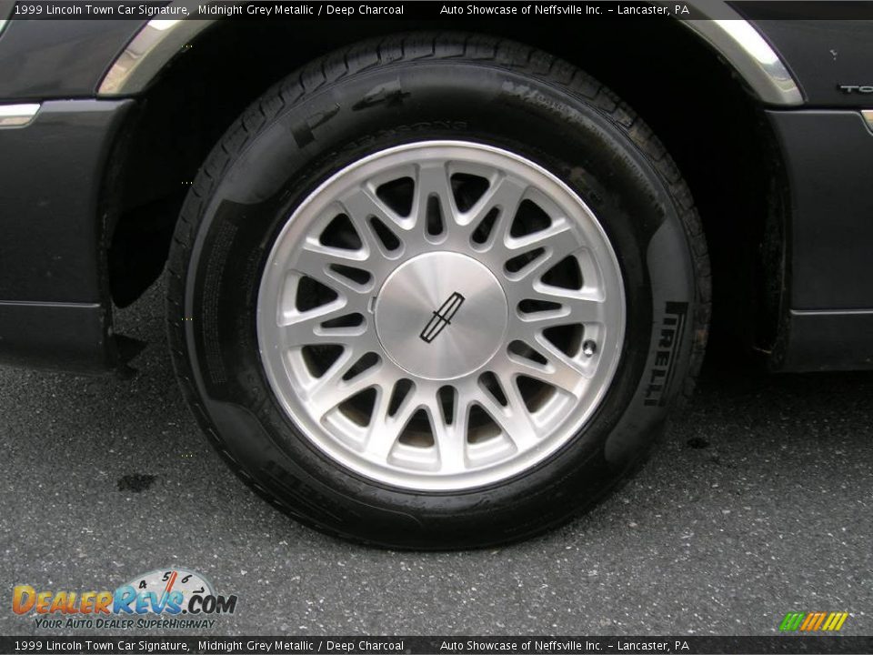 1999 Lincoln Town Car Signature Midnight Grey Metallic / Deep Charcoal Photo #7