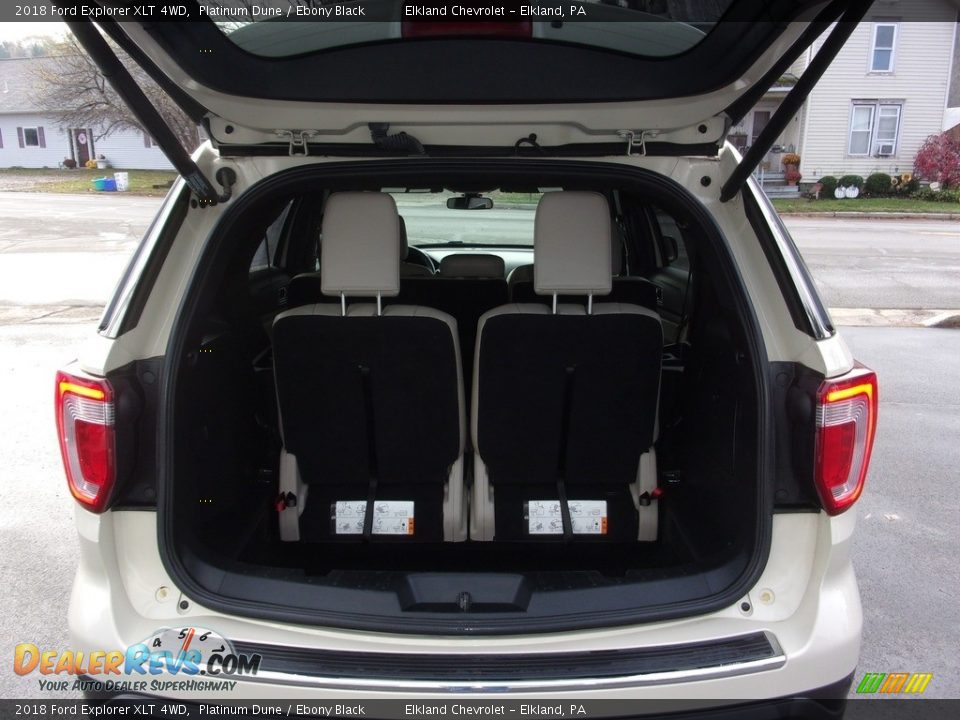 2018 Ford Explorer XLT 4WD Platinum Dune / Ebony Black Photo #9