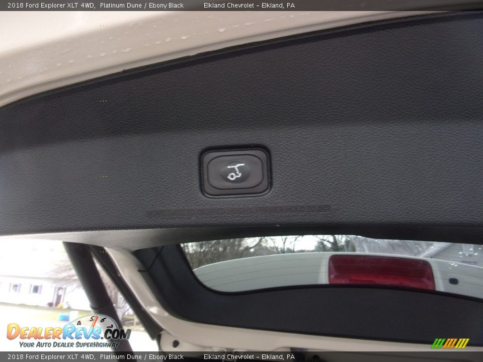 2018 Ford Explorer XLT 4WD Platinum Dune / Ebony Black Photo #10