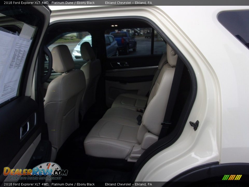 2018 Ford Explorer XLT 4WD Platinum Dune / Ebony Black Photo #15