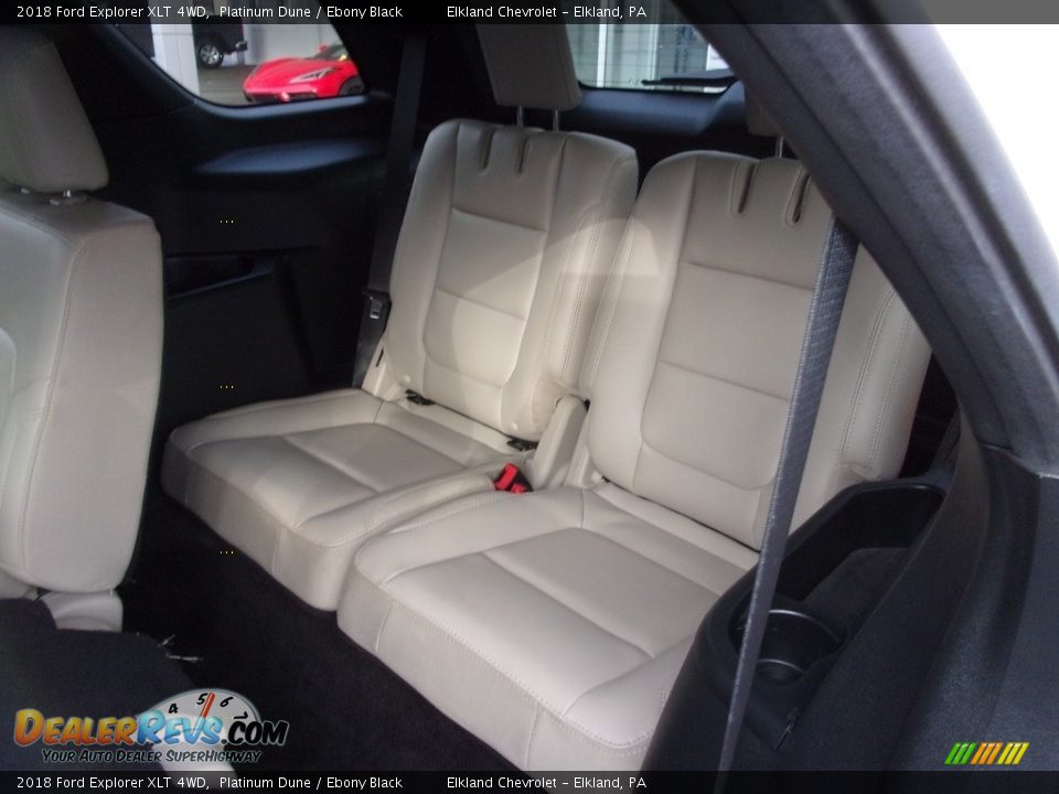 2018 Ford Explorer XLT 4WD Platinum Dune / Ebony Black Photo #16