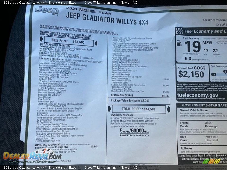 2021 Jeep Gladiator Willys 4x4 Bright White / Black Photo #28