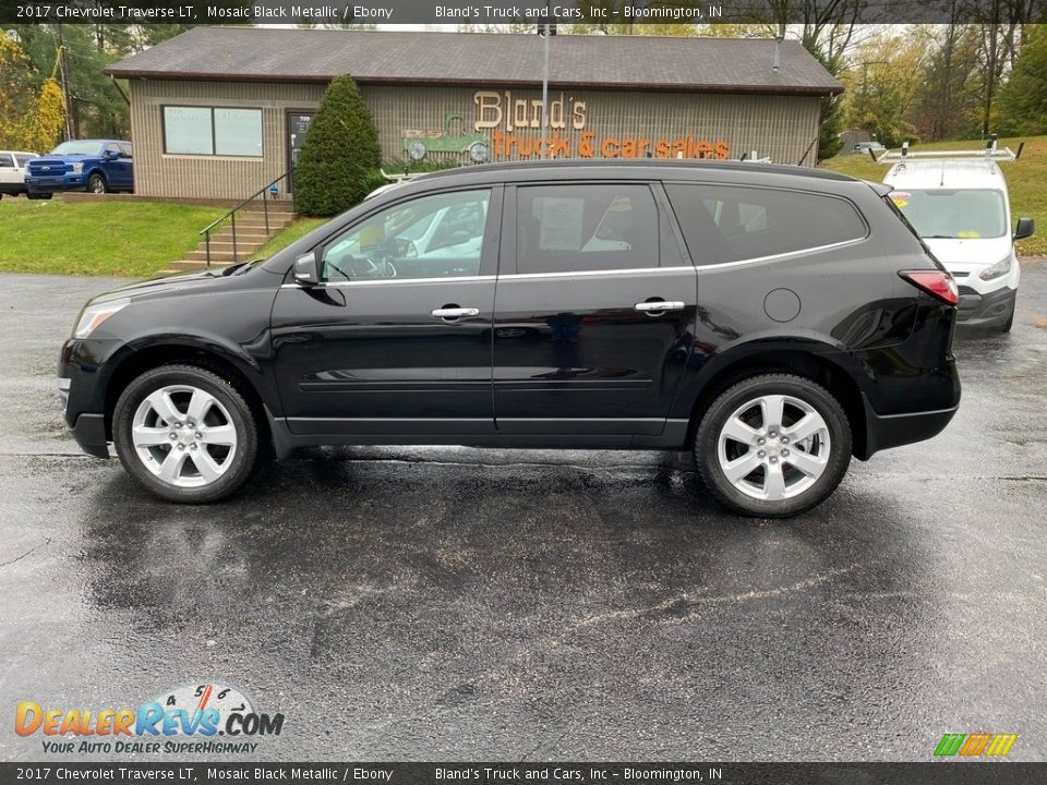 2017 Chevrolet Traverse LT Mosaic Black Metallic / Ebony Photo #1