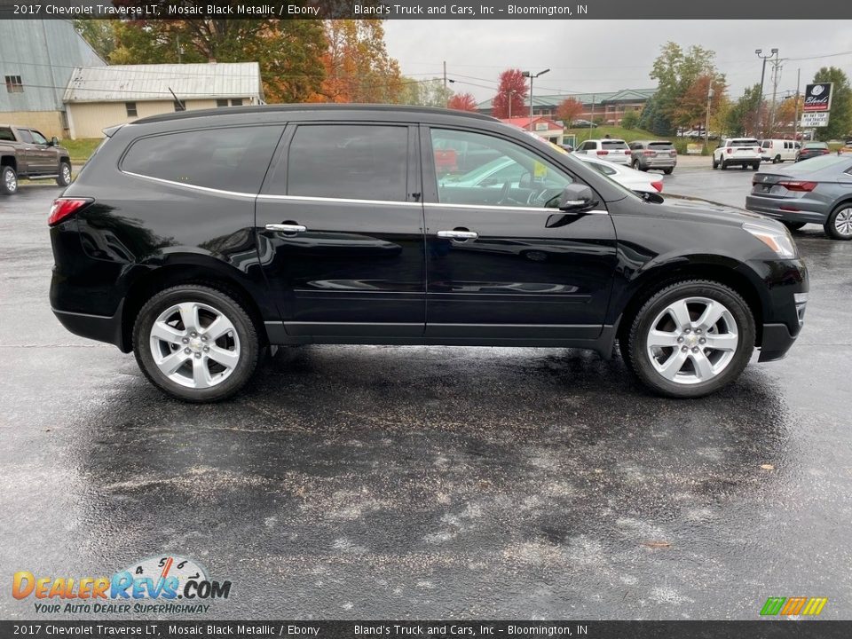 2017 Chevrolet Traverse LT Mosaic Black Metallic / Ebony Photo #5