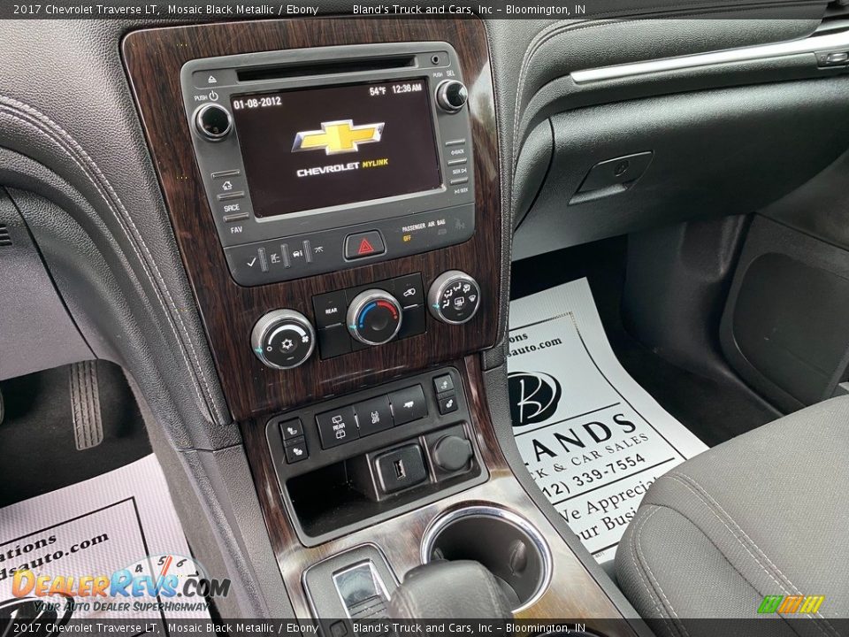 2017 Chevrolet Traverse LT Mosaic Black Metallic / Ebony Photo #23