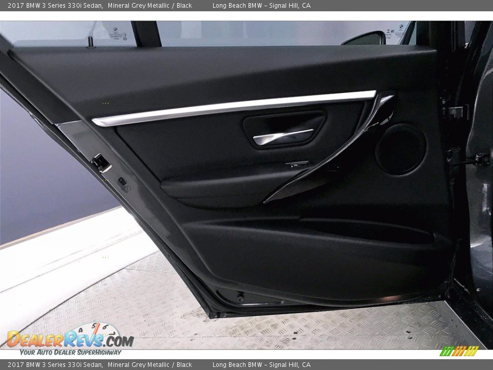 2017 BMW 3 Series 330i Sedan Mineral Grey Metallic / Black Photo #25