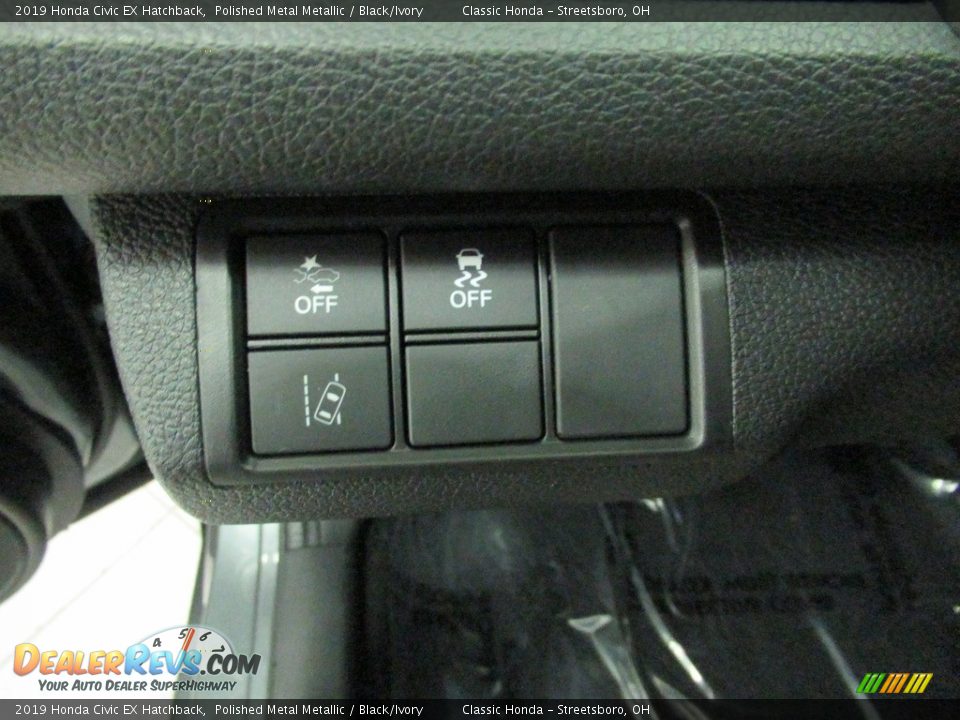 2019 Honda Civic EX Hatchback Polished Metal Metallic / Black/Ivory Photo #29