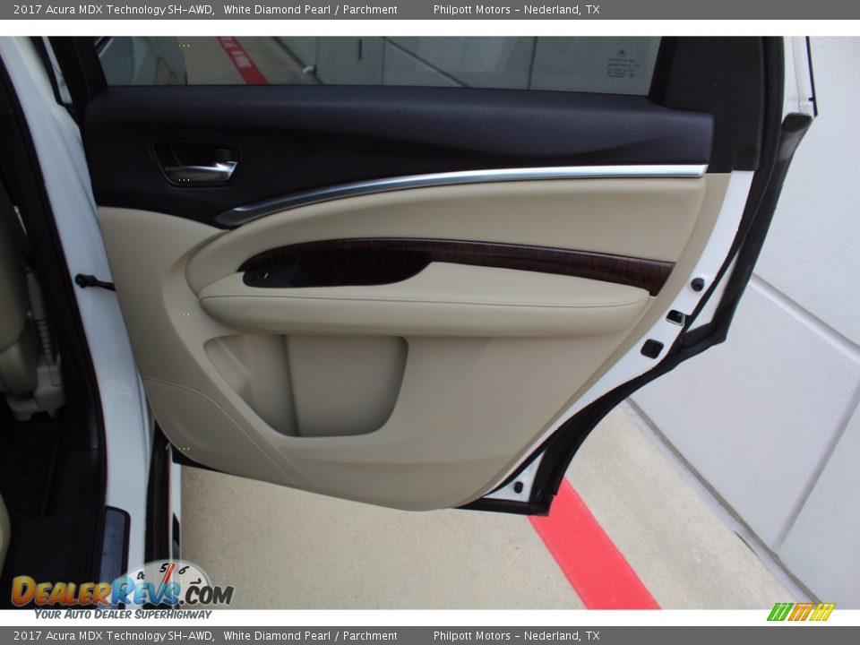 2017 Acura MDX Technology SH-AWD White Diamond Pearl / Parchment Photo #26