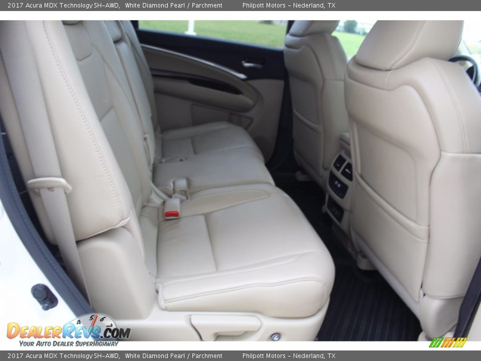 2017 Acura MDX Technology SH-AWD White Diamond Pearl / Parchment Photo #27