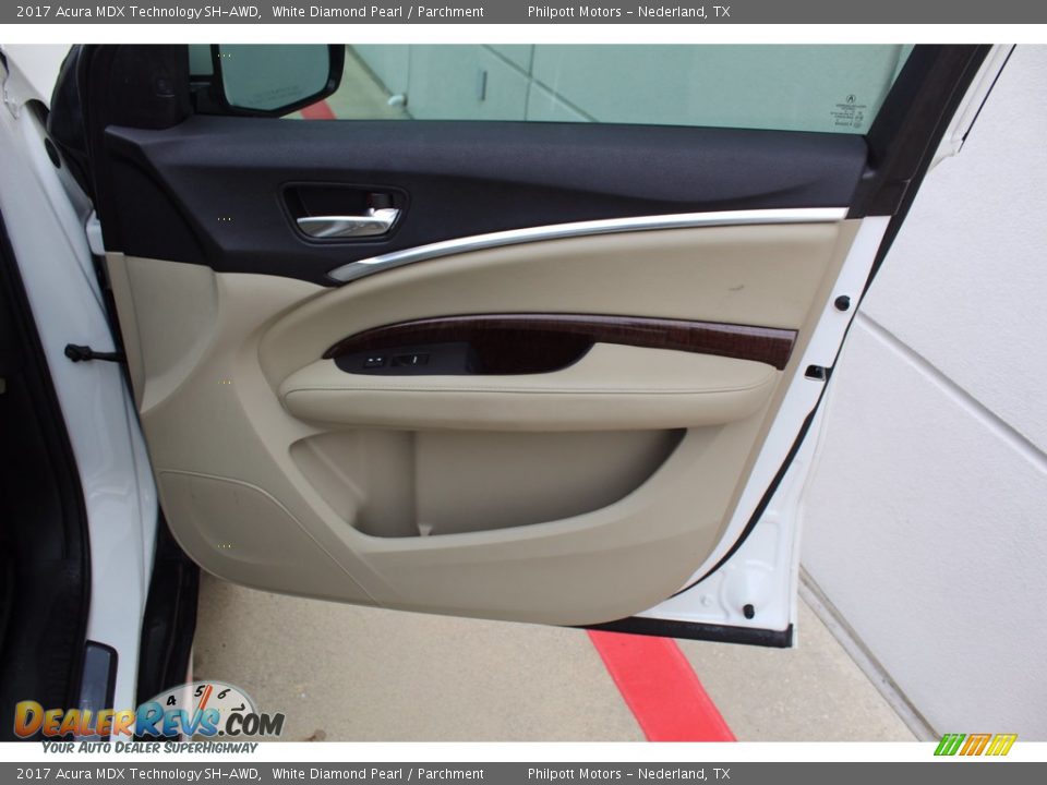 2017 Acura MDX Technology SH-AWD White Diamond Pearl / Parchment Photo #28