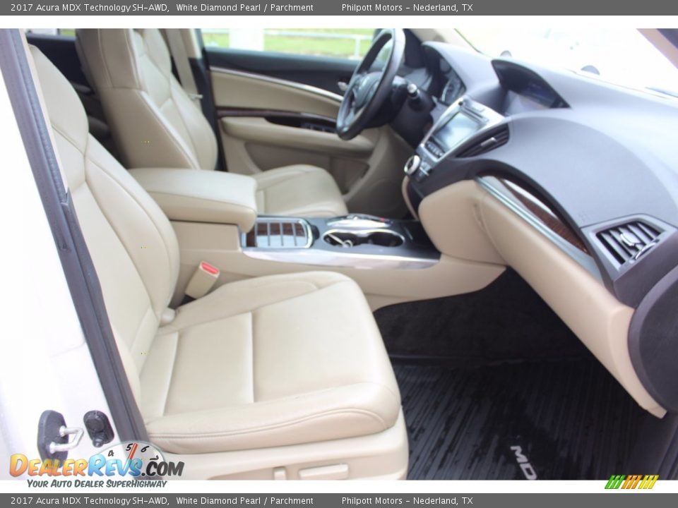 2017 Acura MDX Technology SH-AWD White Diamond Pearl / Parchment Photo #29