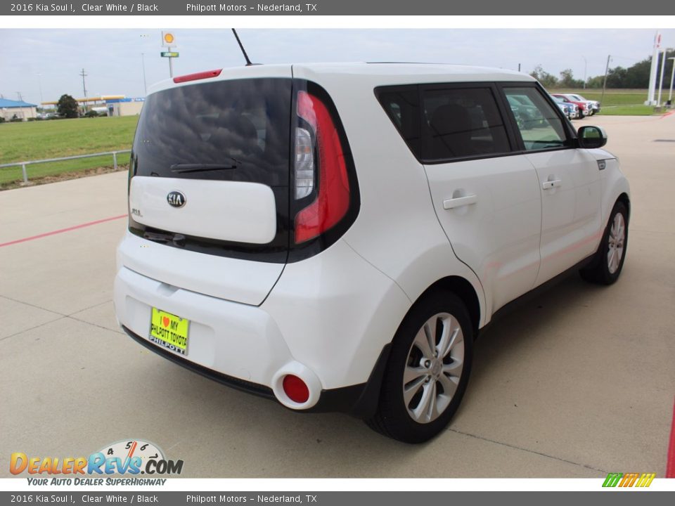 2016 Kia Soul ! Clear White / Black Photo #8