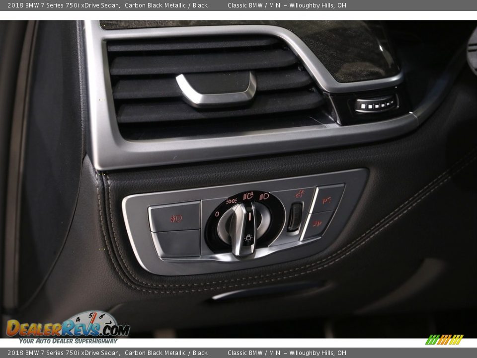 2018 BMW 7 Series 750i xDrive Sedan Carbon Black Metallic / Black Photo #8