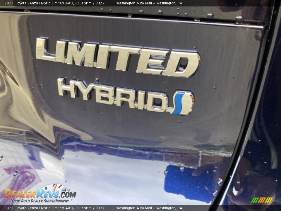 2021 Toyota Venza Hybrid Limited AWD Blueprint / Black Photo #34
