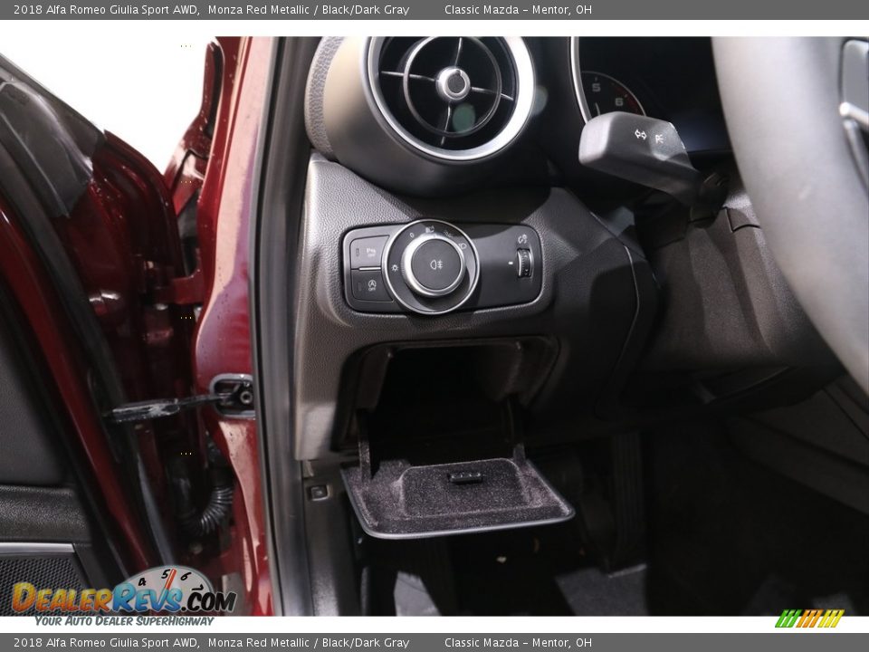 2018 Alfa Romeo Giulia Sport AWD Monza Red Metallic / Black/Dark Gray Photo #6